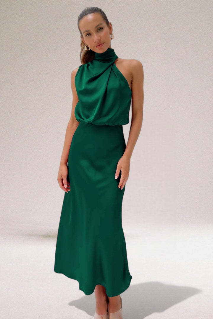 Bodil® | Glamour kjole i satin med halterneck