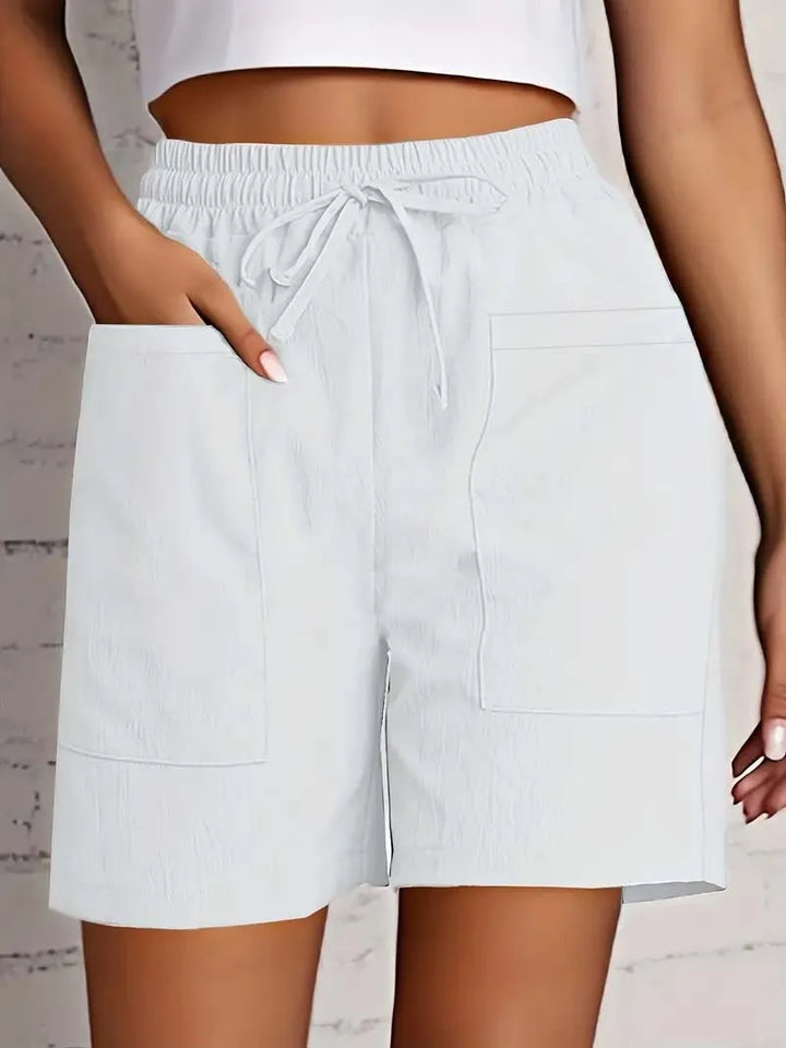 Susanne - Let Linnedshorts