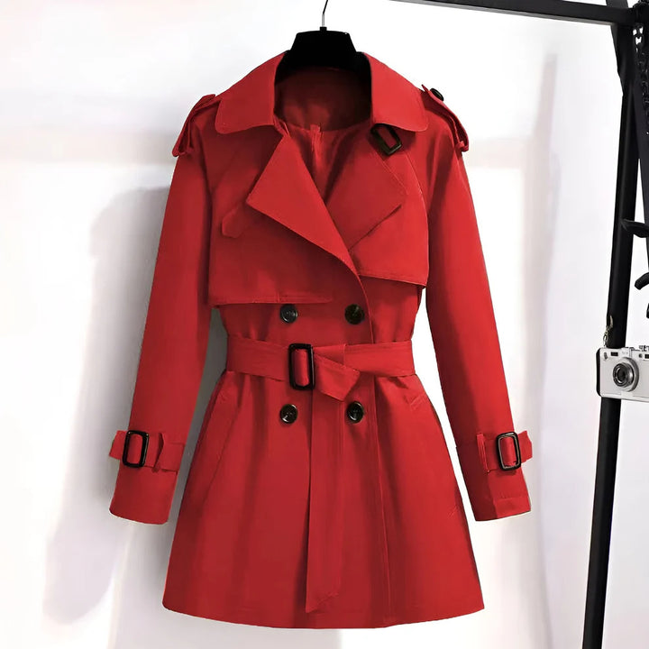 Mirella™ | Kort og chic trenchcoat til kvinder