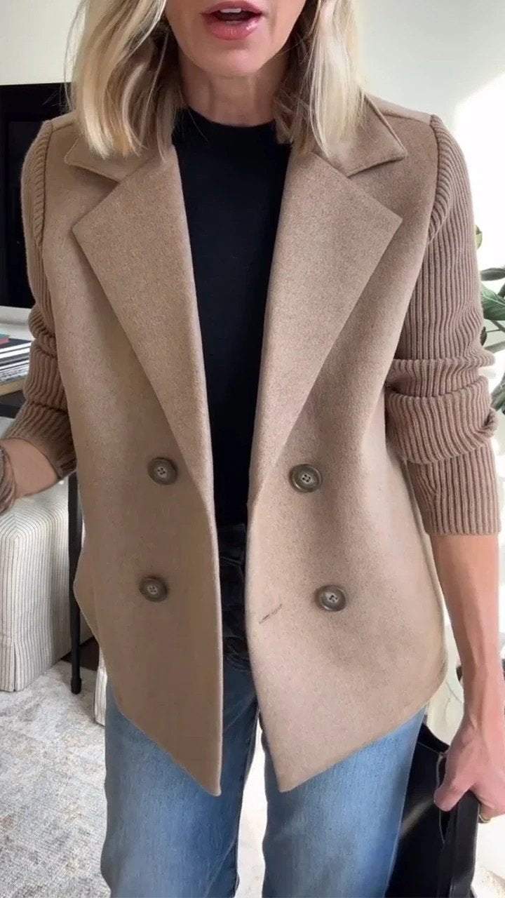 Amora | Elegant Blazer med Strikkede Ærmer