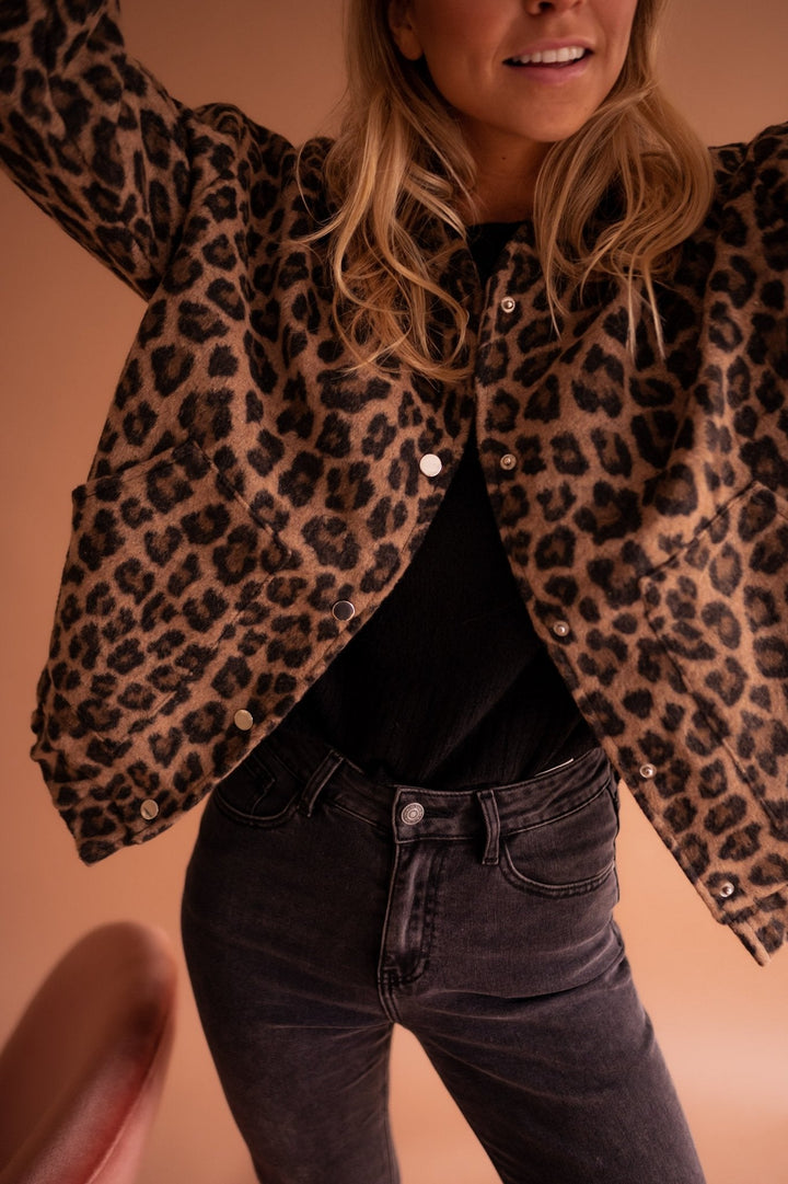 Dascha - Trendy Jakke Med Leopardmønster