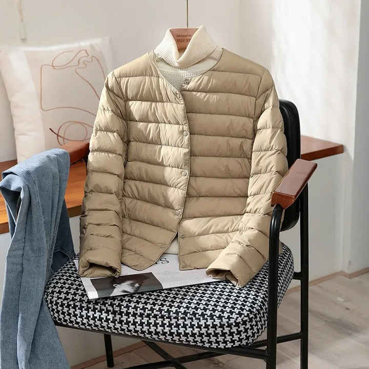Esther | Let Forårsjakke - Minimalistisk Stil