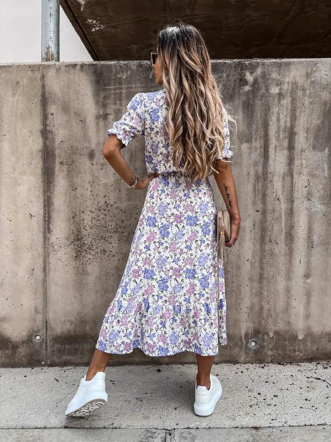 Naila™ | Elegante Blomsterkjole